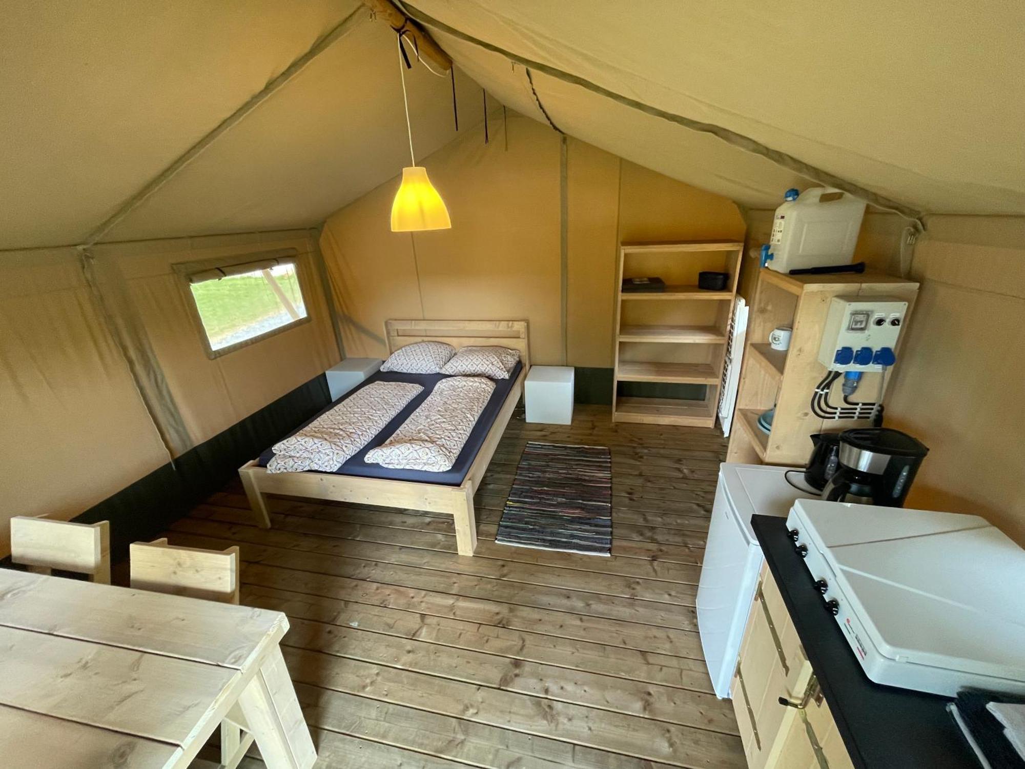 ホテル Camping Du Rivage ヴァランドルフ・ポン 部屋 写真