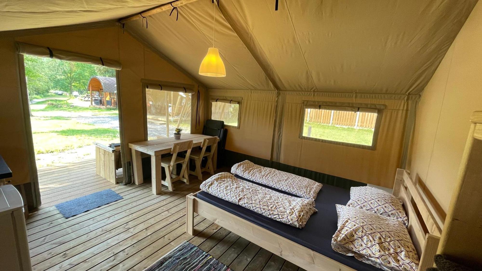 ホテル Camping Du Rivage ヴァランドルフ・ポン 部屋 写真